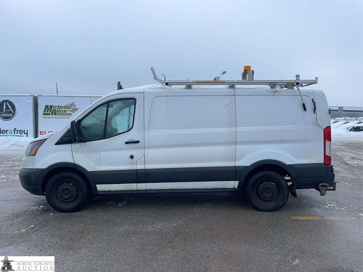 2018-ford-transit-image-2