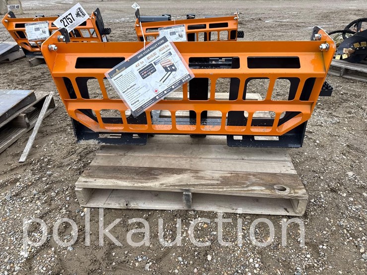 2756---skid-steer-pallet-forks---48"-image-2