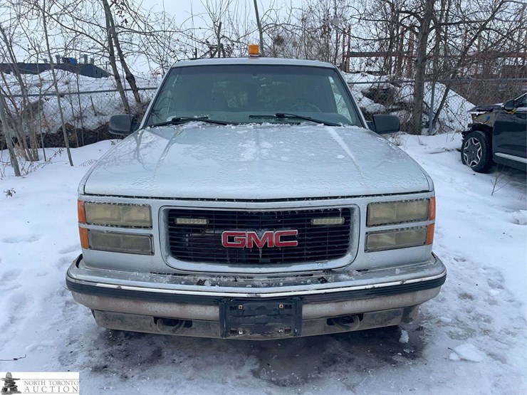 1999-gmc-yukon-image-8