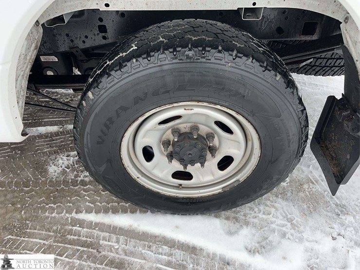 2019-ford-f250-image-13