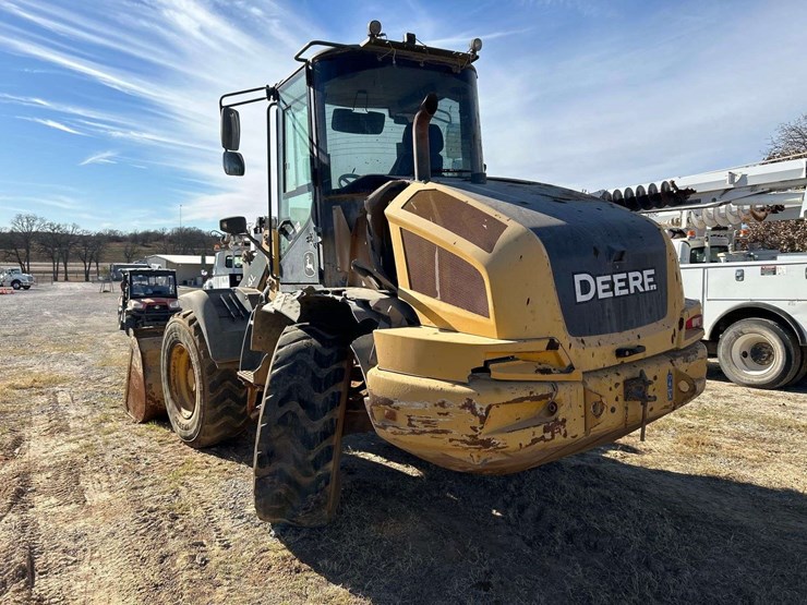 deere-344l-image-2