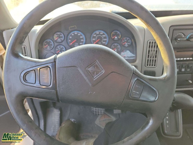 2015-international-durastar-4300-image-15