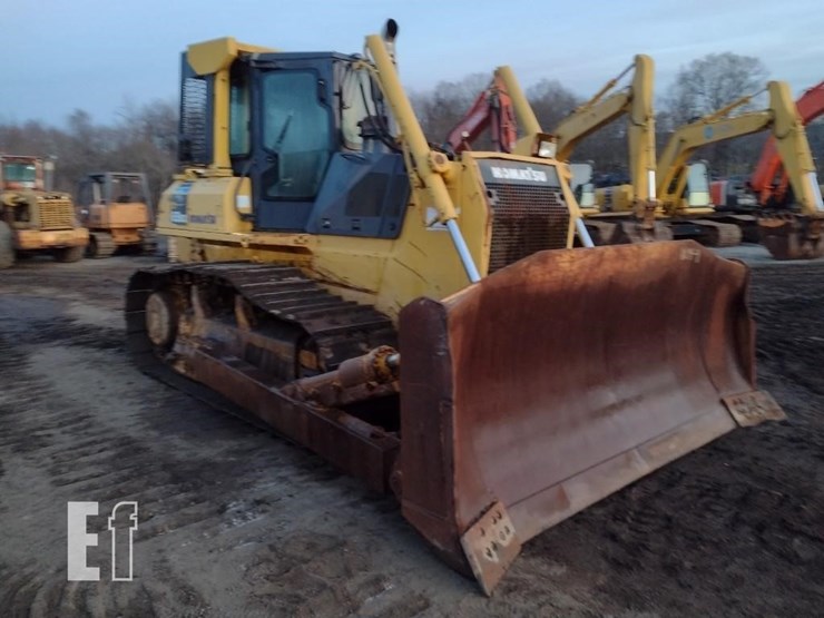 2004-komatsu-d65ex-15-image-46