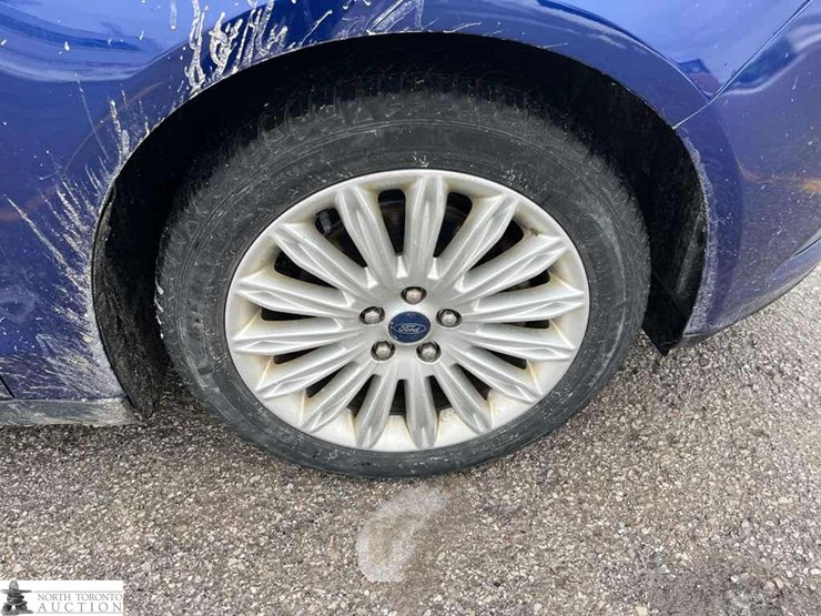 2015-ford-fusion-s-hybrid-image-17