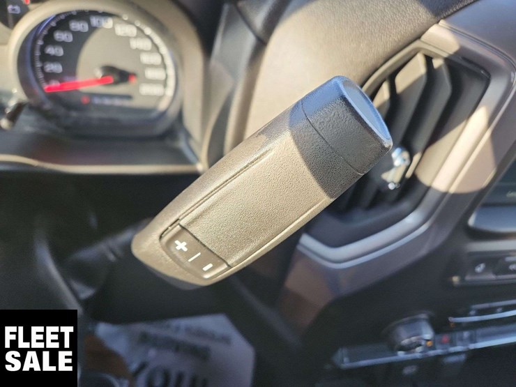 2019-chevrolet-silverado-1500-image-23