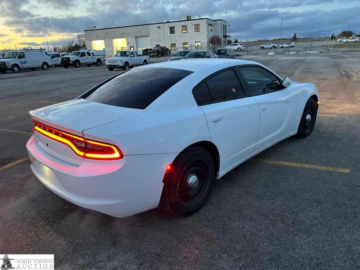 2016-dodge-charger-police-image-4