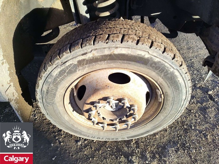 2015-ford-f550-image-13