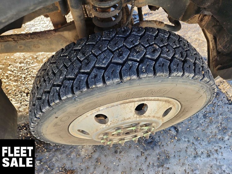 2019-ford-f550-image-30