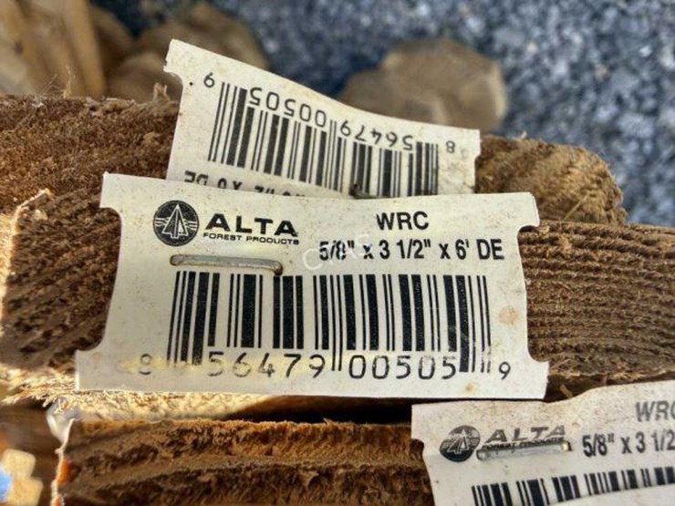 #192-•-bundle-of-red-cedar-pickets---5/8"-x-3.5"-x-6'-image-5