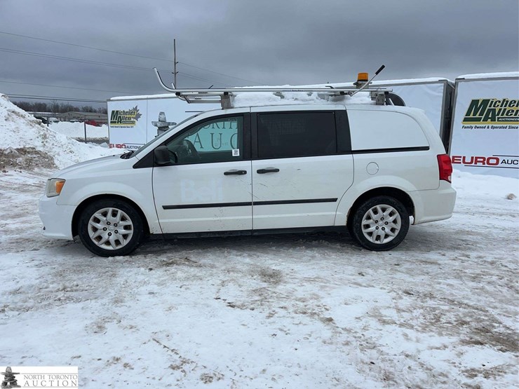 2014-ram-c/v-tradesman-image-9