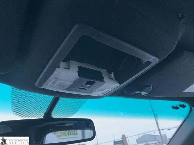 2016-ford-explorer-police-interceptor-image-17