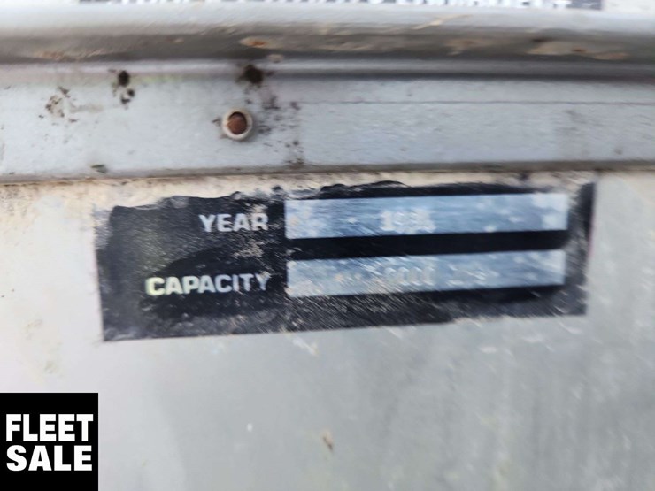 enclosed-pay-station-trailer-july-1984-e&n-s/a-7'6"-enclosed-trailer-image-17