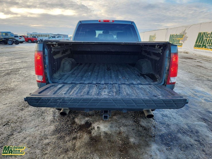 2009-gmc-sierra-1500-slt-image-10