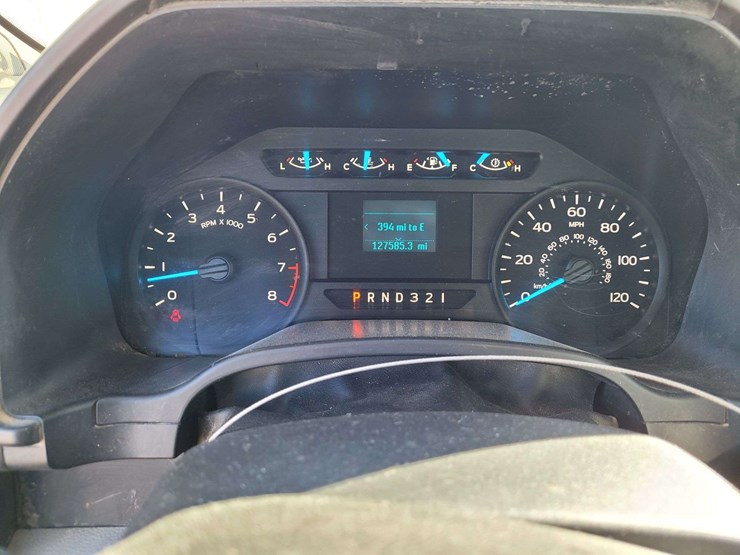 2017-ford-f150-xl-image-10