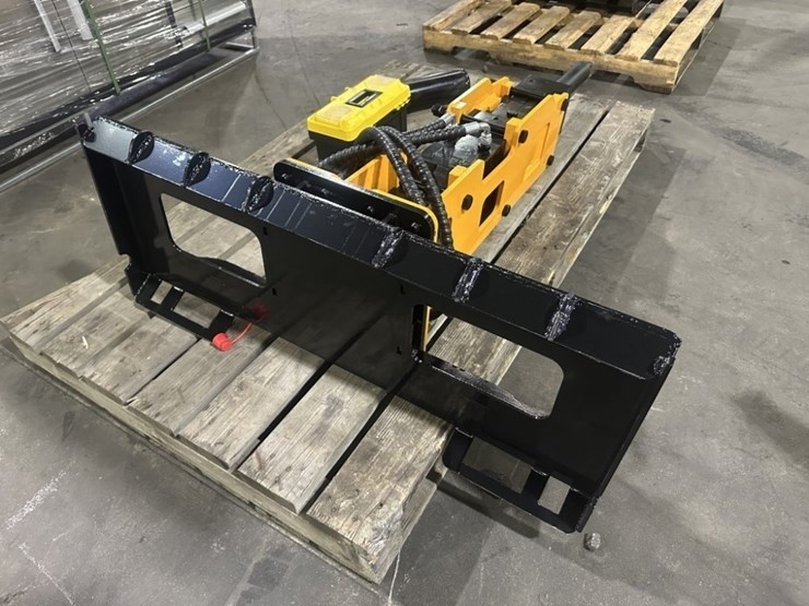 2025-giyi-680-hydraulic-breaker-image-4