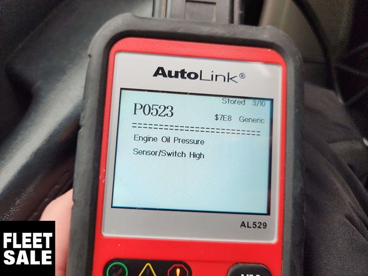 2015-dodge-grand-caravan-sxt-image-32