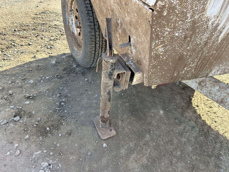 light-tower-image-15