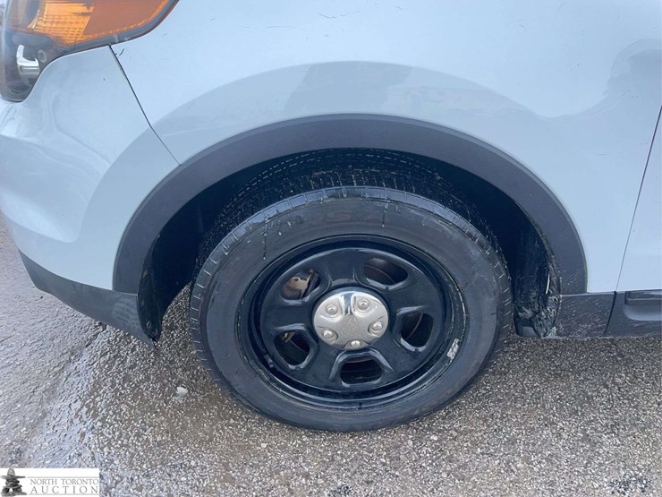 2014-ford-explorer-image-20