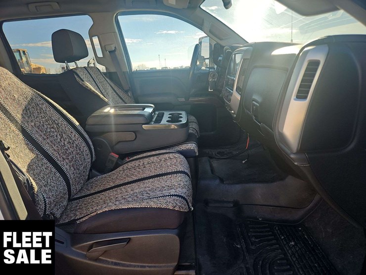 2017-gmc-sierra-2500hd-sle-image-26