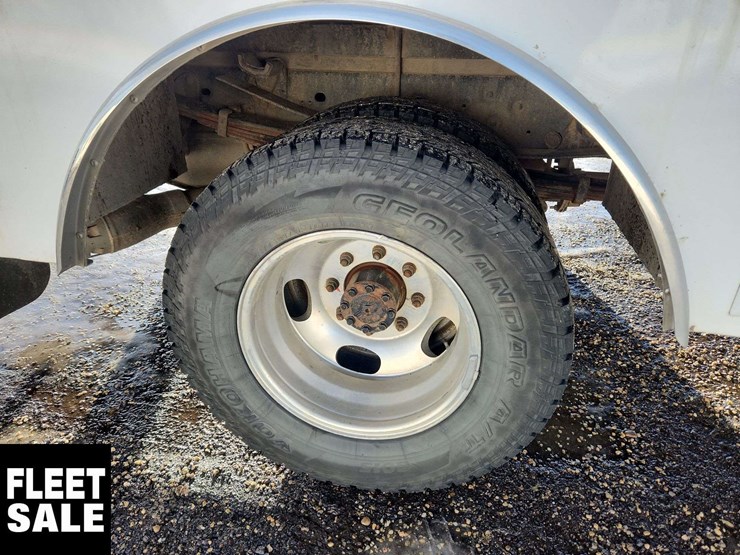 2012-ford-f350-image-14