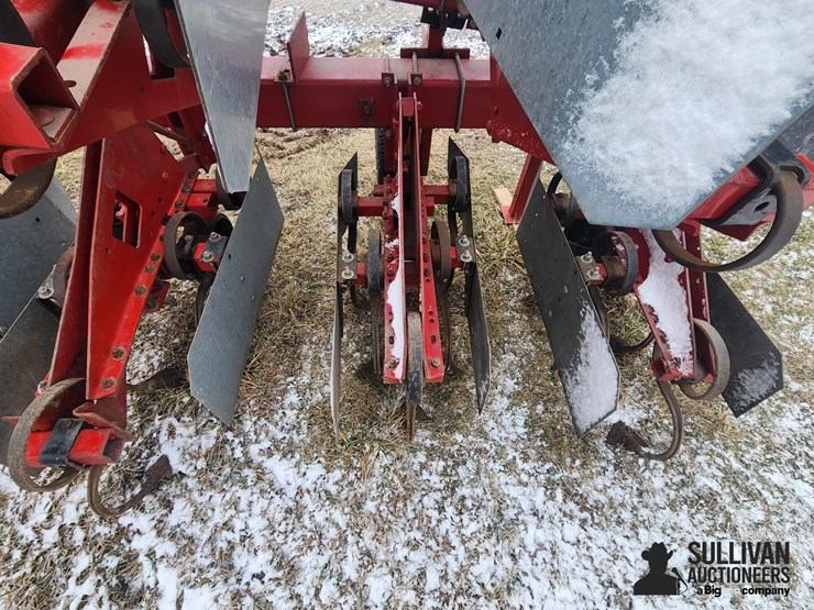 case-ih-183-image-19