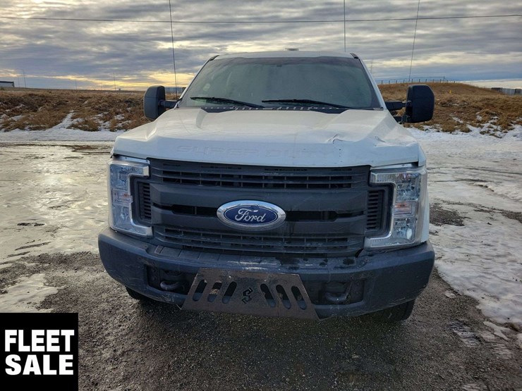 2017-ford-f350-image-2