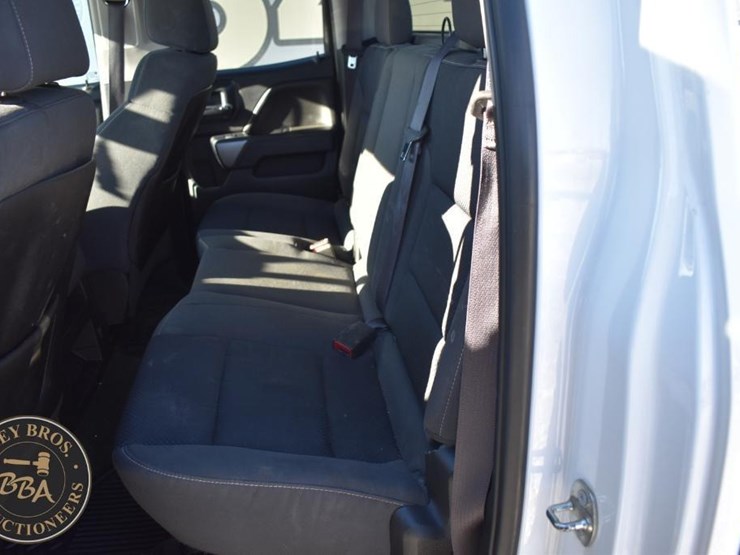 2014-chevrolet-silverado-1500-lt-image-31