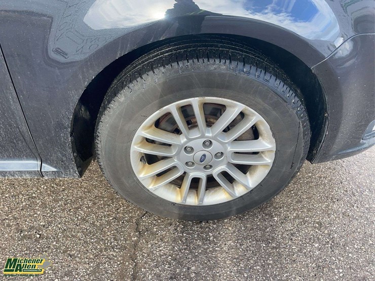 2013-ford-flex-image-23