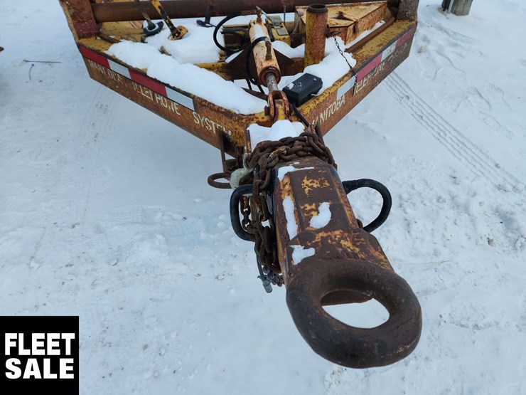 cable-roll-trailer-1973-fort-garry-s/a-14ft-reel-trailer-image-4