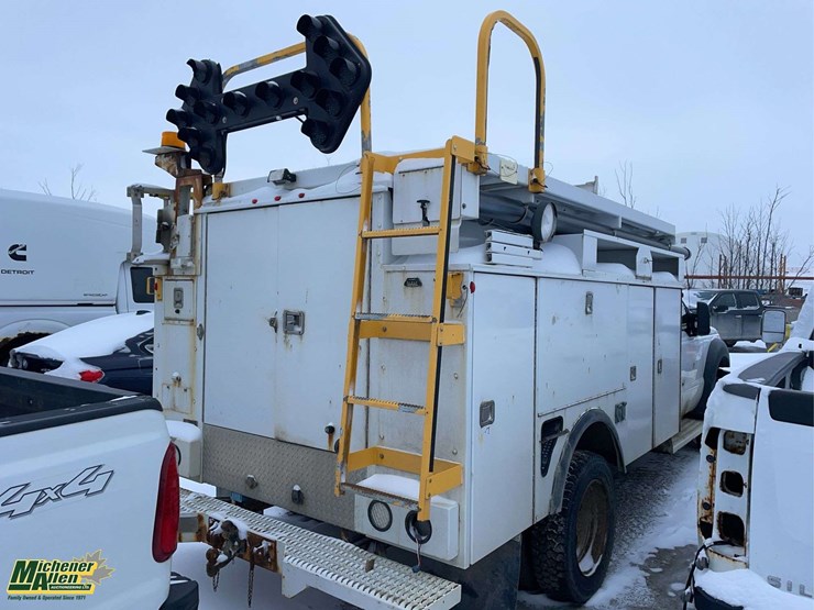 2012-ford-f450-image-3