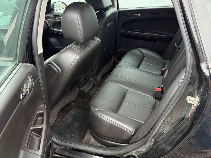 2013-chevrolet-impala-ltz-image-10