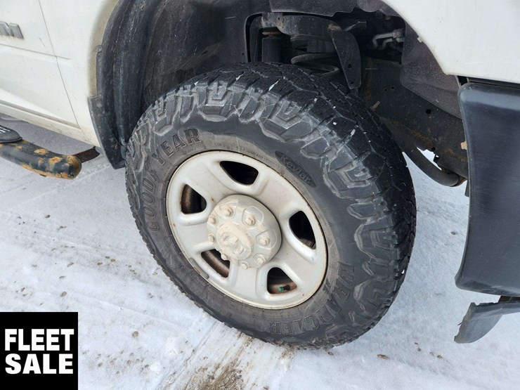 2019-dodge-2500-image-6