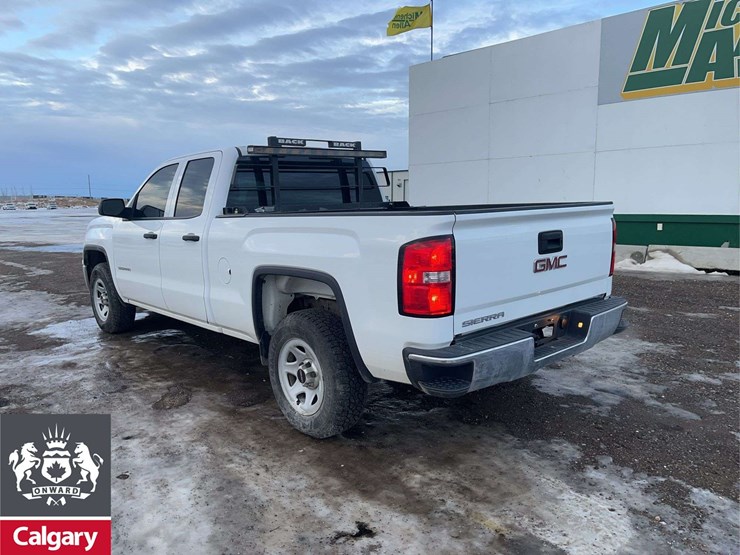 2015-gmc-sierra-1500-image-3