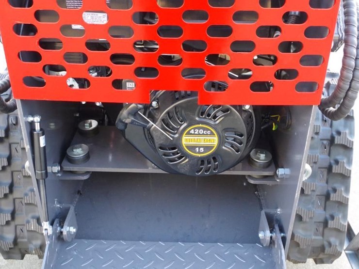 2026-agt-industrial-ysrt14-stand-on-mini-skid-steer-loader,-6"-track-belts,-32"-bucket,-unused-image-6