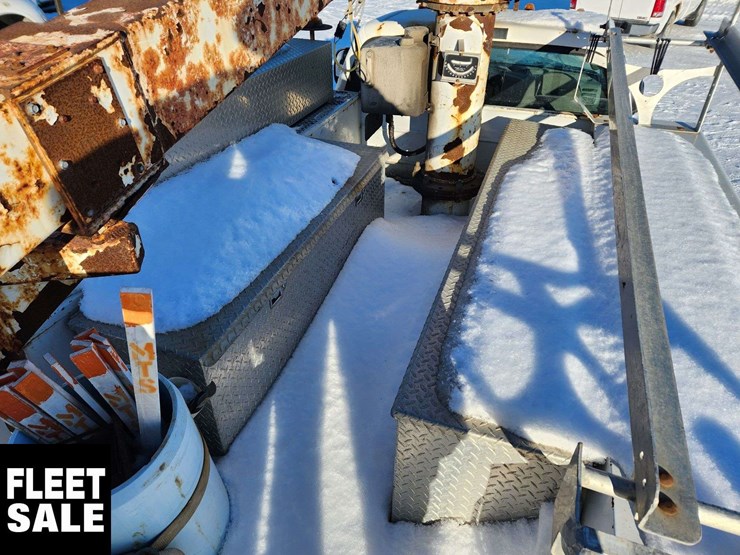 2007-ford-f550-image-10