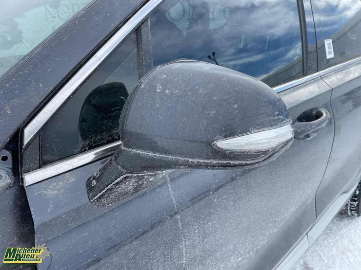 2021-hyundai-santa-fe-image-47