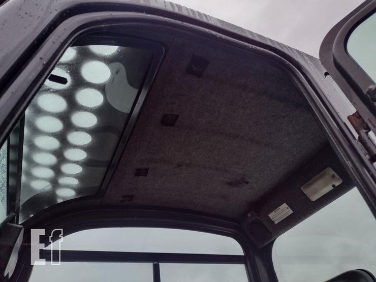 2008-bobcat-337g-image-13