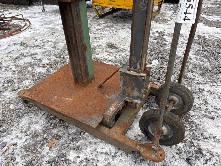 #6544-•-e1.-high-hoist-image-4