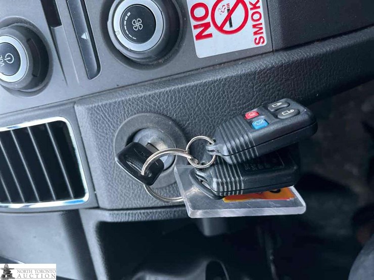 2013-ford-taurus-police-inte-image-14