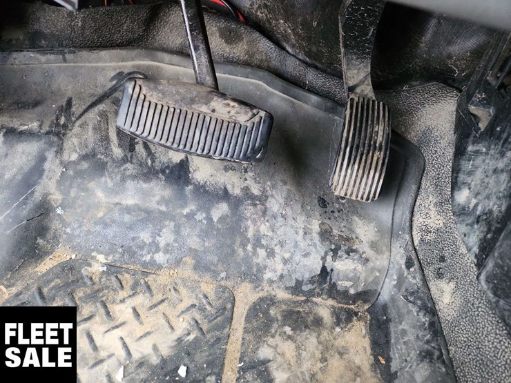 2020-ford-f350-image-24