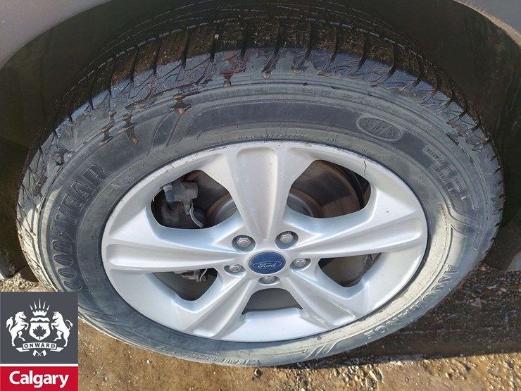 2016-ford-escape-image-10