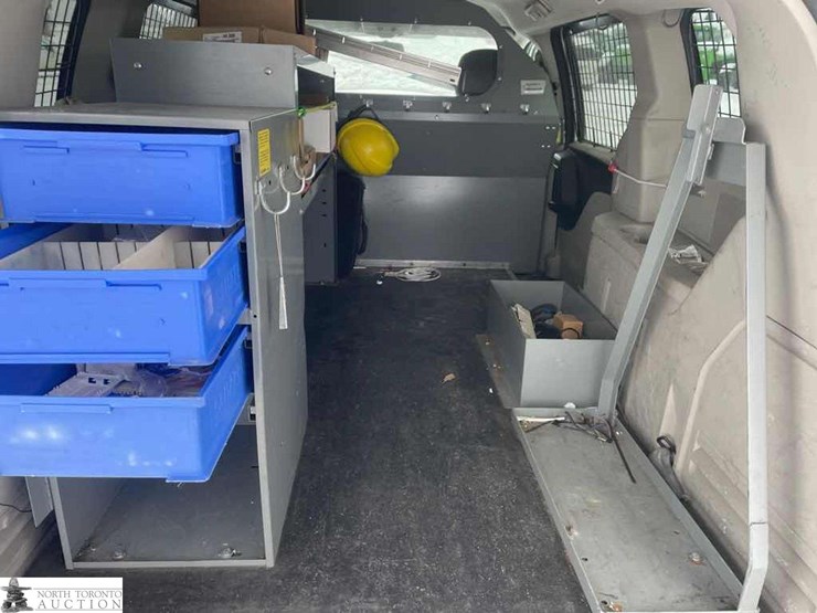 2012-dodge-ram-van-image-12