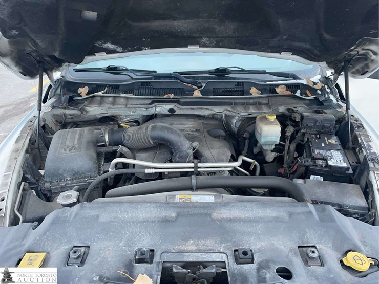 2015-dodge-2500-image-11