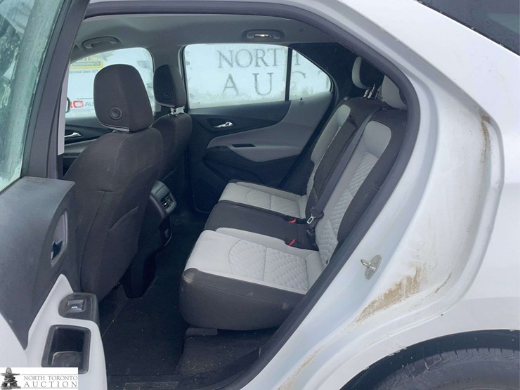 2018-chevrolet-equinox-image-29