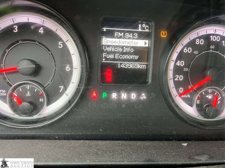 2018-dodge-1500-image-19