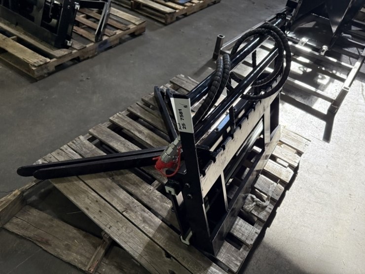 2025-giyi-gy-cyhc-side-shift-fork-attachment-image-3