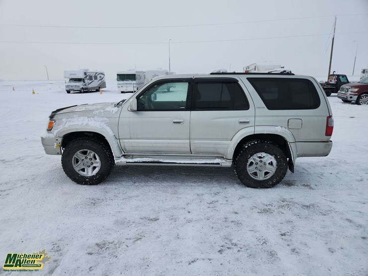 1999-toyota-4-runner-limited-image-6