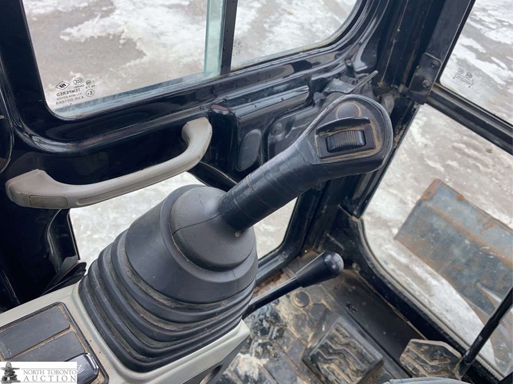 2017-caterpillar-307e2-image-26