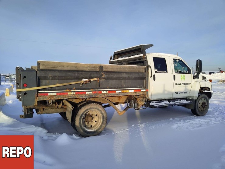 2007-gmc-topkick-c5500-image-4