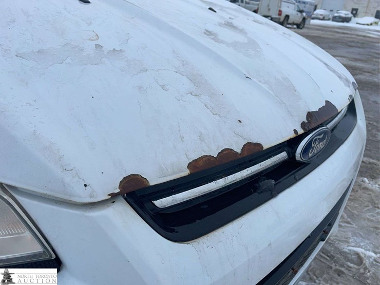 2015-ford-escape-image-29